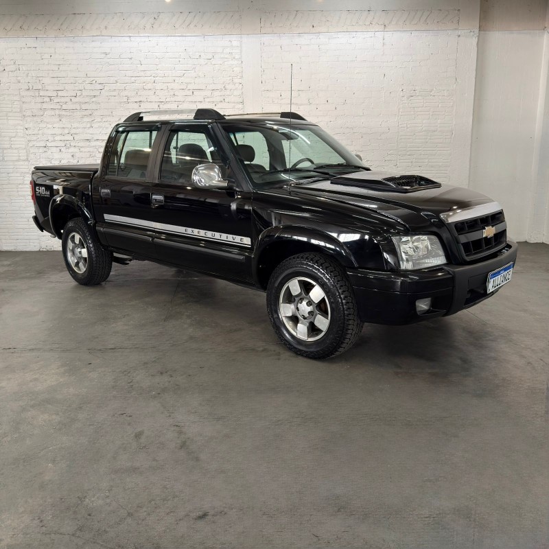 S10 2.8 EXECUTIVE 4X4 CD 12V TURBO ELECTRONIC INTERCOOLER DIESEL 4P MANUAL - 2009 - CAXIAS DO SUL