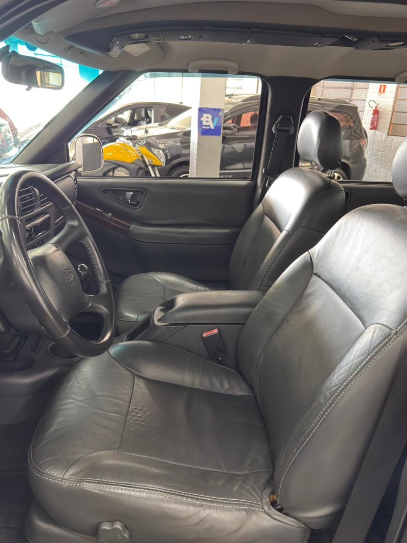 S10 2.8 EXECUTIVE 4X4 CD 12V TURBO ELECTRONIC INTERCOOLER DIESEL 4P MANUAL - 2009 - CAXIAS DO SUL