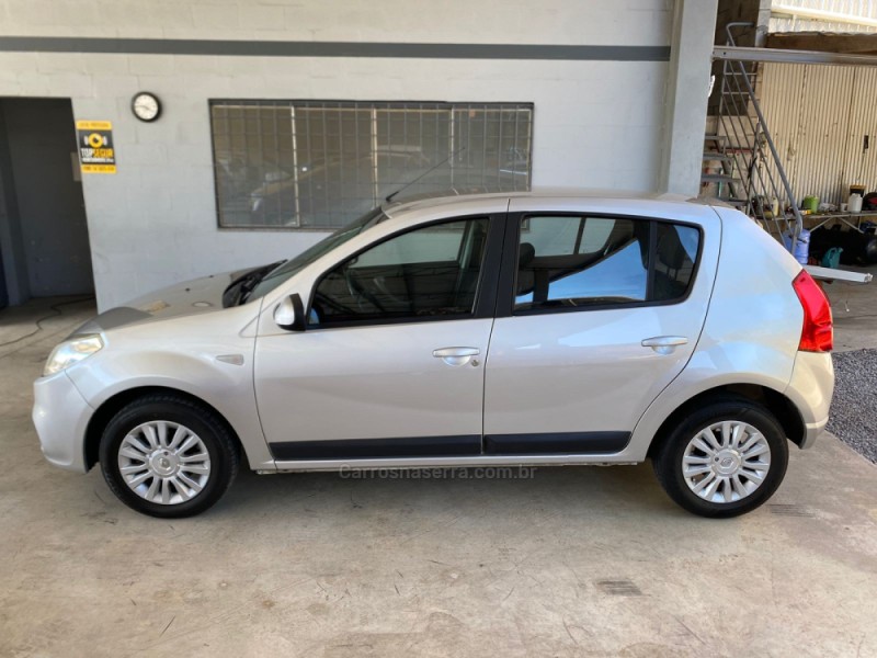 SANDERO 1.6 PRIVILÉGE 16V FLEX 4P MANUAL - 2012 - CAXIAS DO SUL