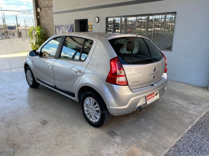 SANDERO 1.6 PRIVILÉGE 16V FLEX 4P MANUAL - 2012 - CAXIAS DO SUL