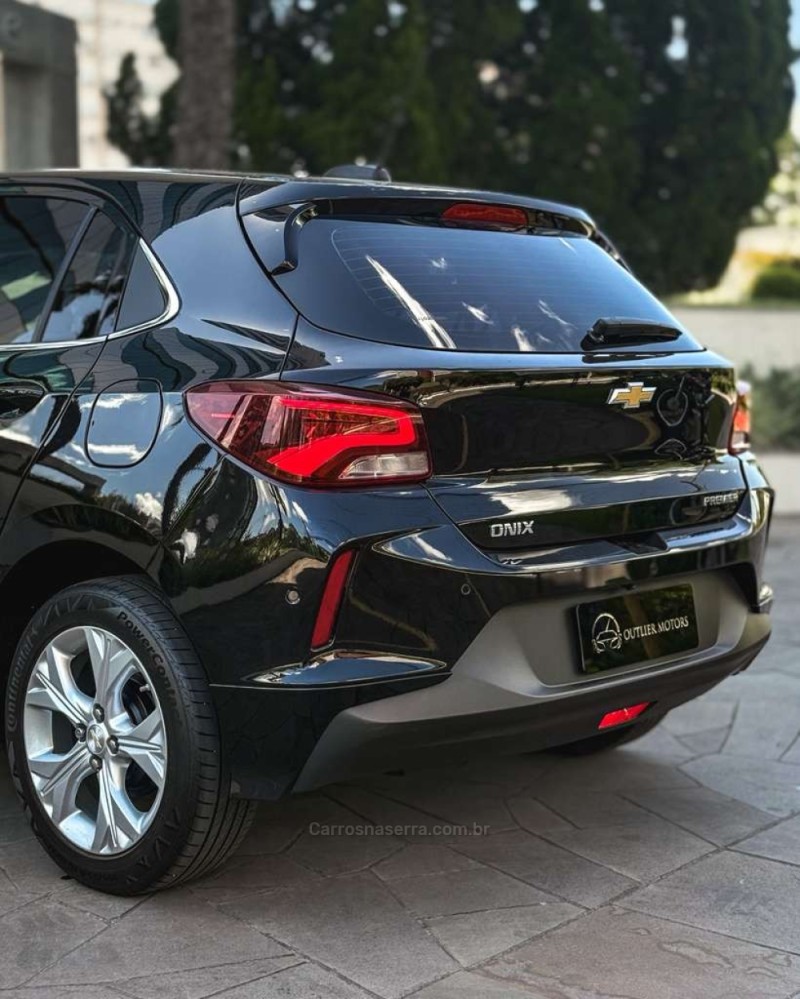 ONIX 1.0 PREMIER II 12V TURBO FLEX 4P AUTOMÁTICO - 2020 - NOVO HAMBURGO