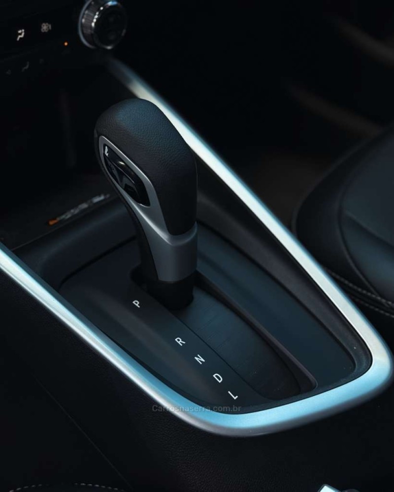 ONIX 1.0 PREMIER II 12V TURBO FLEX 4P AUTOMÁTICO - 2020 - NOVO HAMBURGO