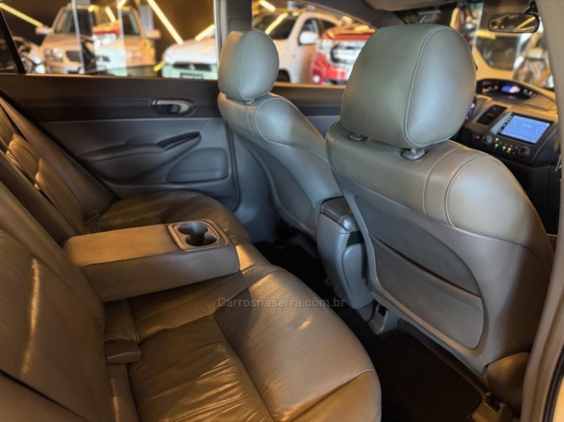 CIVIC 1.8 LXL 16V FLEX 4P MANUAL - 2011 - NOVO HAMBURGO