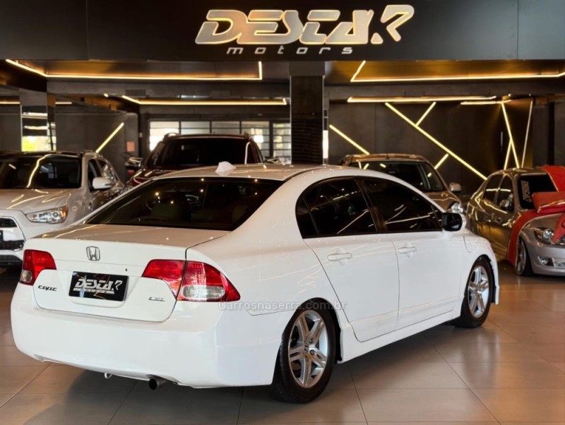 CIVIC 1.8 LXL 16V FLEX 4P MANUAL - 2011 - NOVO HAMBURGO