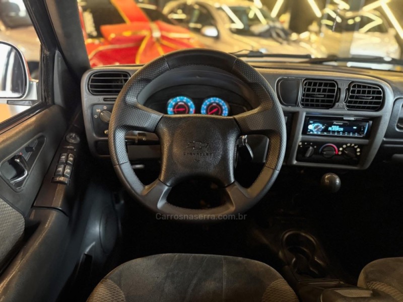 S10 2.4 ADVANTAGE 4X2 CD 8V FLEX 4P MANUAL - 2009 - NOVO HAMBURGO