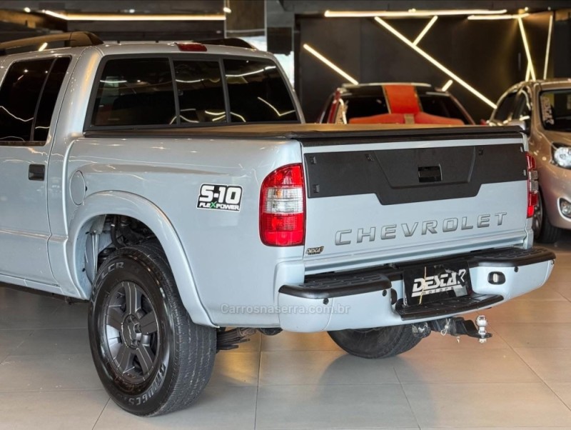 S10 2.4 ADVANTAGE 4X2 CD 8V FLEX 4P MANUAL - 2009 - NOVO HAMBURGO