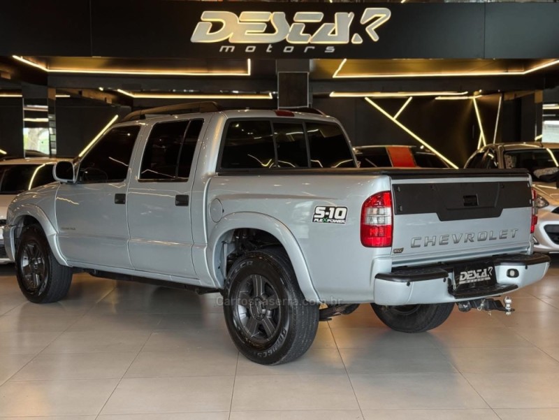 S10 2.4 ADVANTAGE 4X2 CD 8V FLEX 4P MANUAL - 2009 - NOVO HAMBURGO