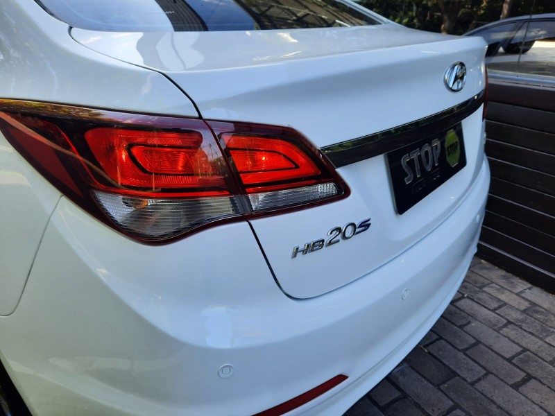 HB20S 1.6 COMFORT PLUS 16V FLEX 4P MANUAL - 2019 - DOIS IRMãOS