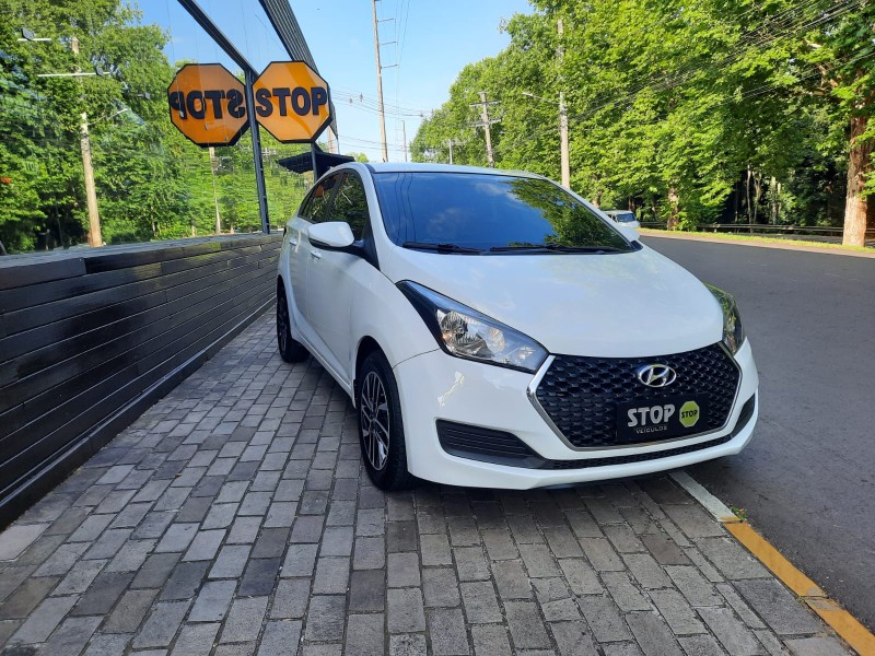 HB20S 1.6 COMFORT PLUS 16V FLEX 4P MANUAL - 2019 - DOIS IRMãOS