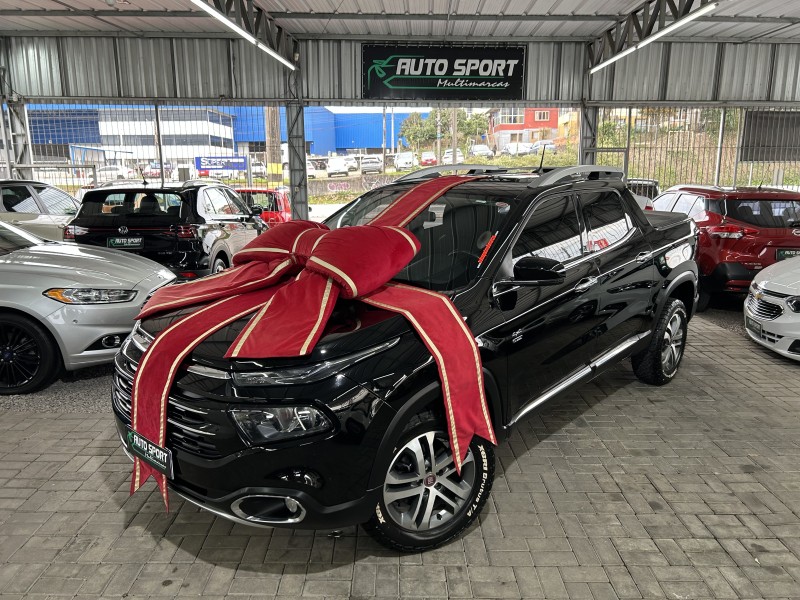 TORO 2.0 16V TURBO DIESEL VOLCANO AT9 4X4 AUTOMÁTICO - 2018 - CAXIAS DO SUL