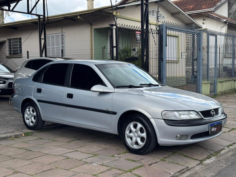 VECTRA 2.2 MPFI GLS 8V GASOLINA 4P MANUAL - 1999 - CAXIAS DO SUL