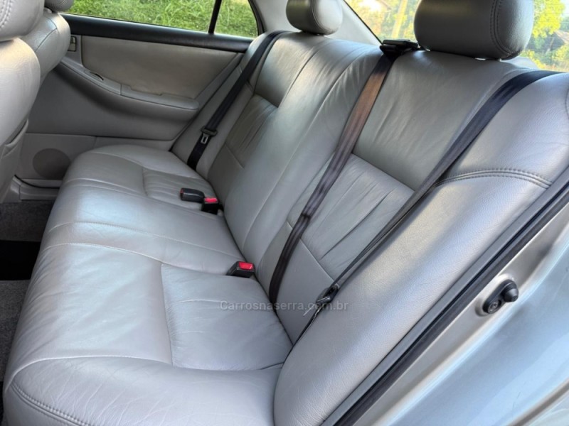 COROLLA 1.8 XEI 16V GASOLINA 4P AUTOMÁTICO - 2003 - IVOTI