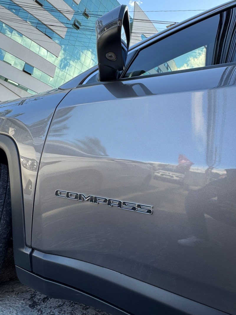 COMPASS 2.0 16V FLEX LONGITUDE AUTOMÁTICO - 2019 - CAXIAS DO SUL