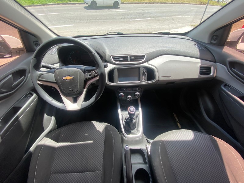 ONIX 1.4 MPFI LT 8V FLEX 4P MANUAL - 2018 - CAXIAS DO SUL