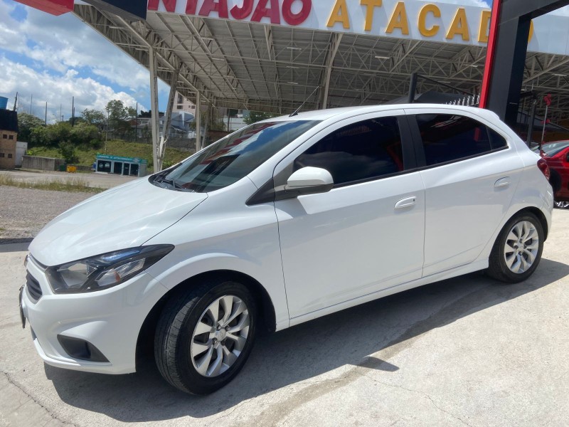 ONIX 1.4 MPFI LT 8V FLEX 4P MANUAL - 2018 - CAXIAS DO SUL