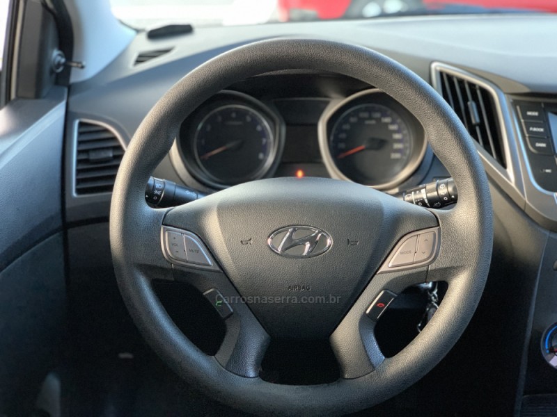 HB20 1.0 COMFORT PLUS 12V FLEX 4P MANUAL - 2015 - CAXIAS DO SUL