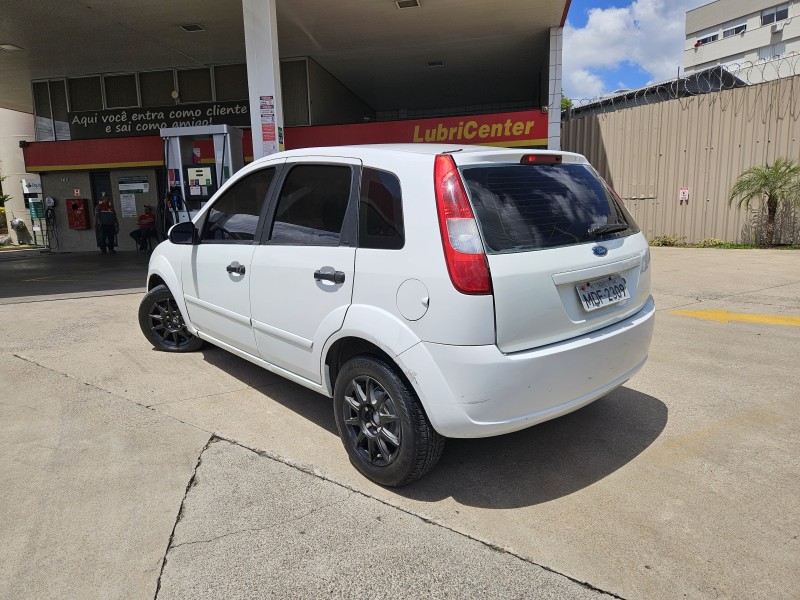 FIESTA 1.0 EDGE 8V GASOLINA 4P MANUAL - 2004 - CAXIAS DO SUL