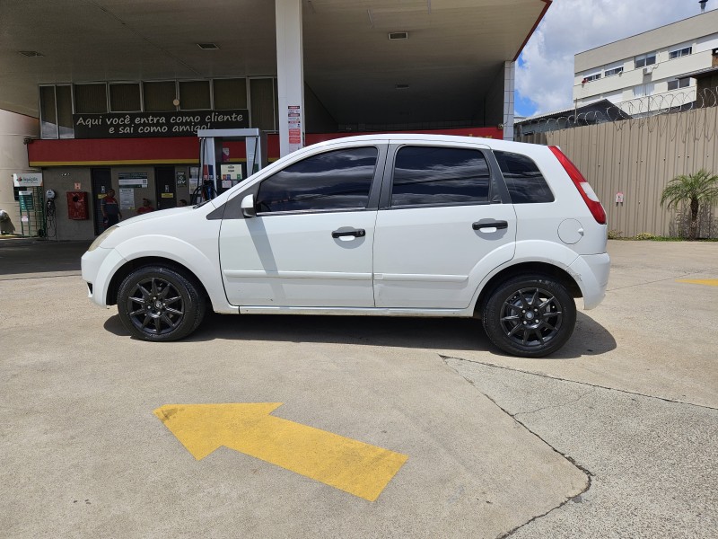 FIESTA 1.0 EDGE 8V GASOLINA 4P MANUAL - 2004 - CAXIAS DO SUL