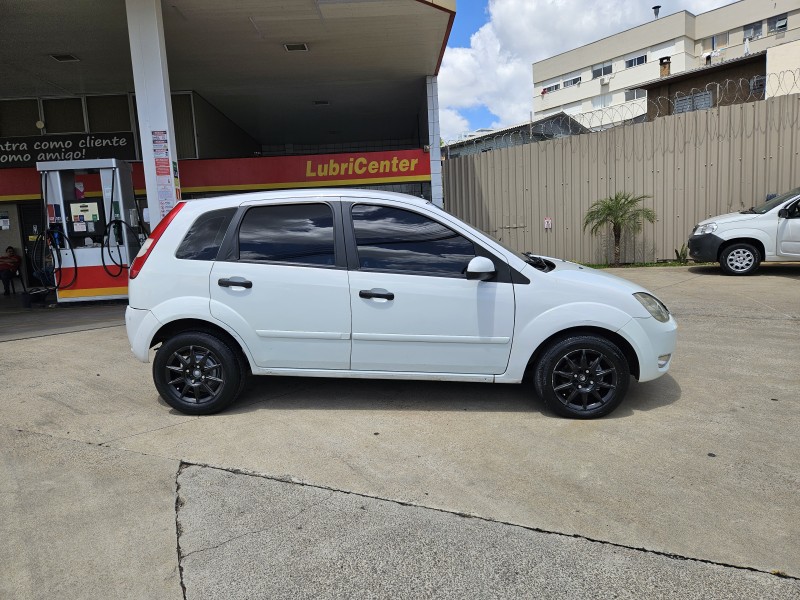 FIESTA 1.0 EDGE 8V GASOLINA 4P MANUAL - 2004 - CAXIAS DO SUL