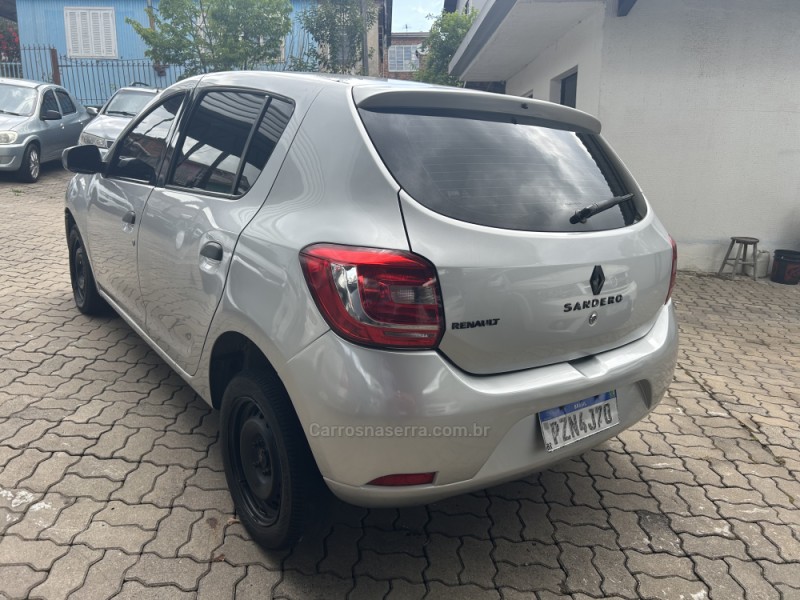 SANDERO 1.0 AUTHENTIQUE 12V FLEX 4P MANUAL - 2018 - CAXIAS DO SUL