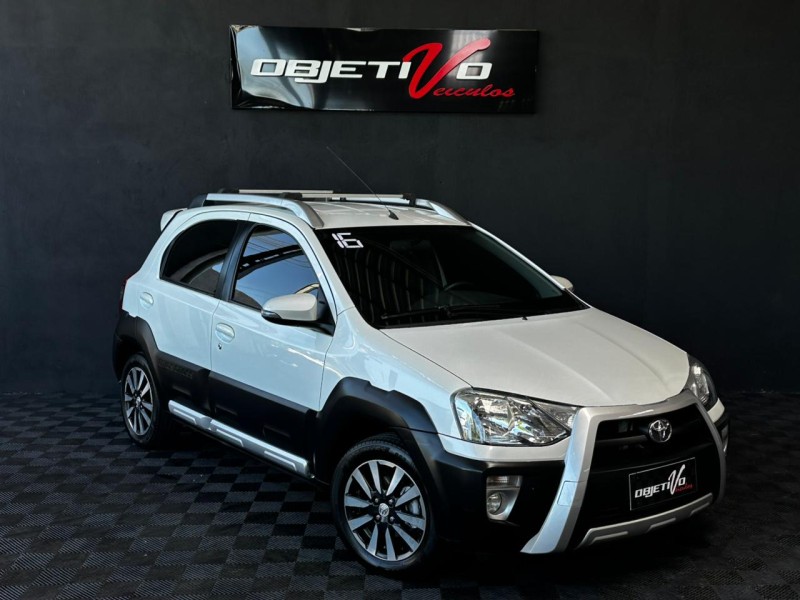 etios cross 1.5 16v flex 4p manual 2016 caxias do sul