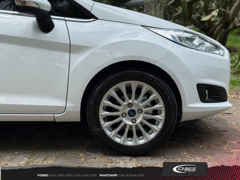 FIESTA 1.0 ECOBOOST TITANIUM PLUS HATCH 12V GASOLINA 4P AUTOMÁTICO - 2017 - CARLOS BARBOSA