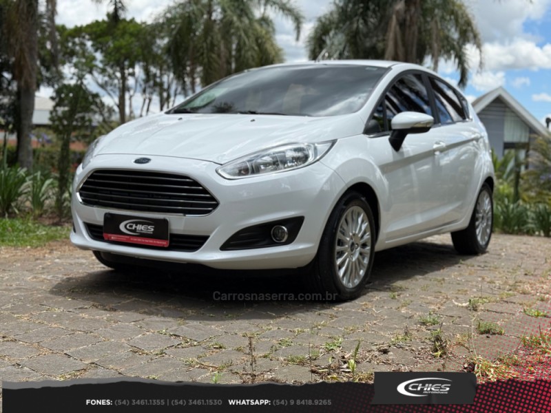 FIESTA 1.0 ECOBOOST TITANIUM PLUS HATCH 12V GASOLINA 4P AUTOMÁTICO - 2017 - CARLOS BARBOSA