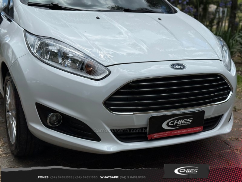 FIESTA 1.0 ECOBOOST TITANIUM PLUS HATCH 12V GASOLINA 4P AUTOMÁTICO - 2017 - CARLOS BARBOSA