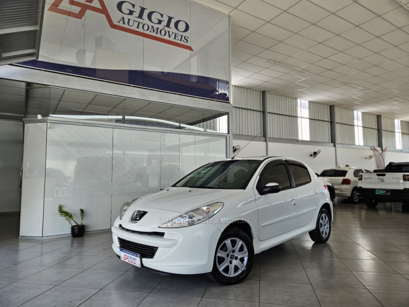 207 1.4 active 8v flex 4p manual 2014 tapejara