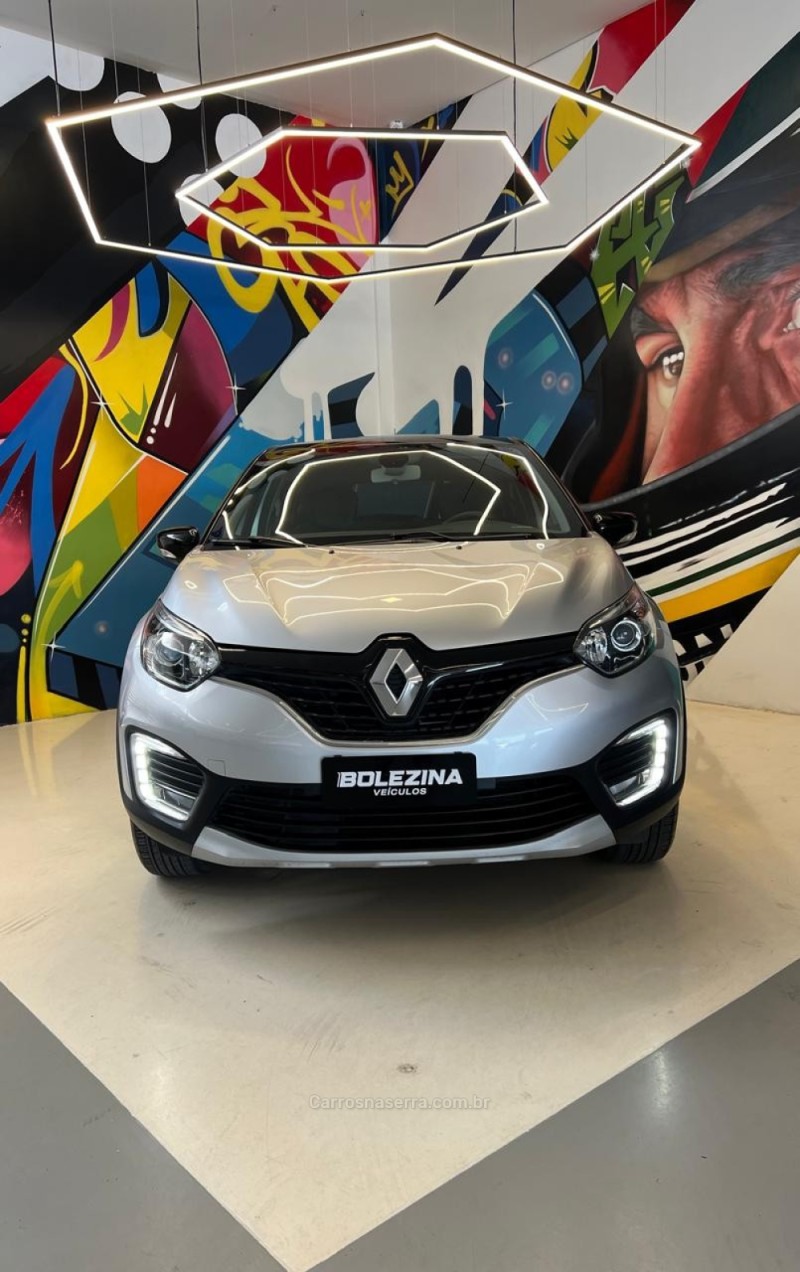 CAPTUR 1.6 16V FLEX INTENSE AUTOMÁTICO - 2019 - NOVO HAMBURGO