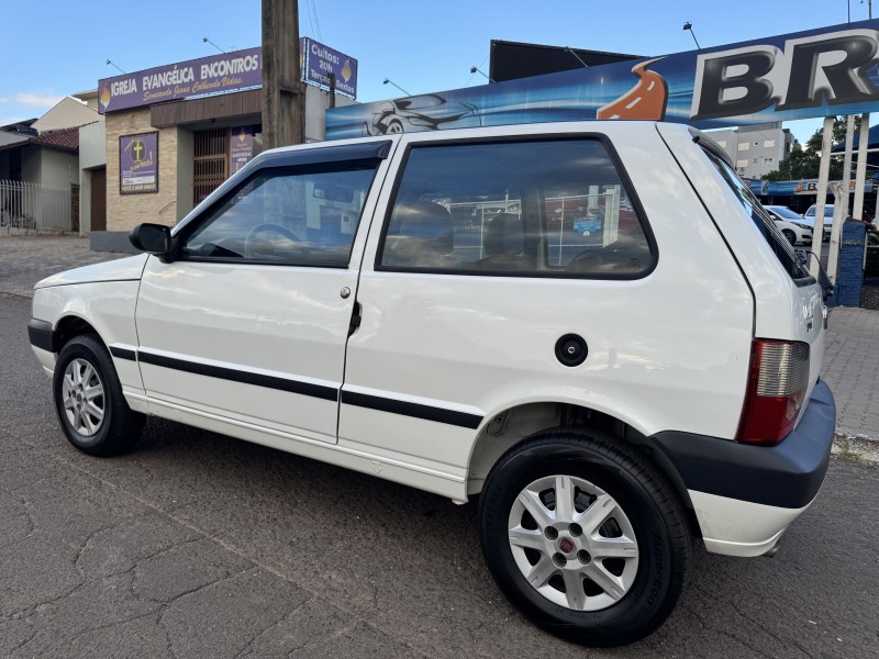 UNO 1.0 MPI MILLE FIRE ECONOMY 8V FLEX 2P MANUAL - 2013 - DOIS IRMãOS