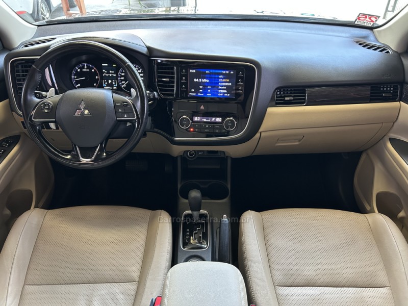 OUTLANDER 2.2 4X4 16V DIESEL 4P AUTOMÁTICO - 2016 - NOVO HAMBURGO