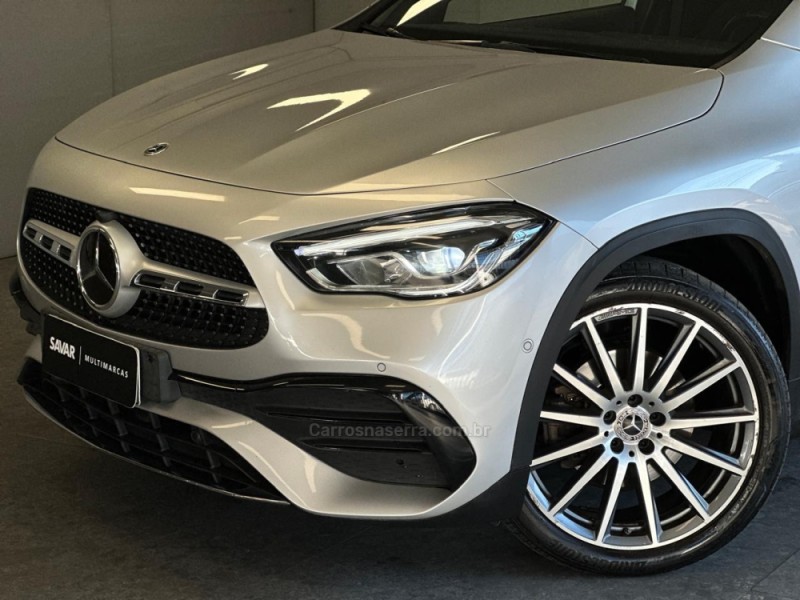 GLA 200 AMG 1.3 TURBO 16V GASOLINA 4P AUTOMÁTICO - 2021 - NOVO HAMBURGO