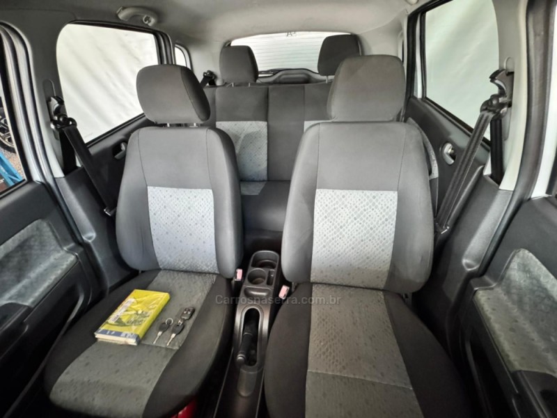 FIESTA 1.6 ROCAM SE 8V FLEX 4P MANUAL - 2014 - NOVA PRATA