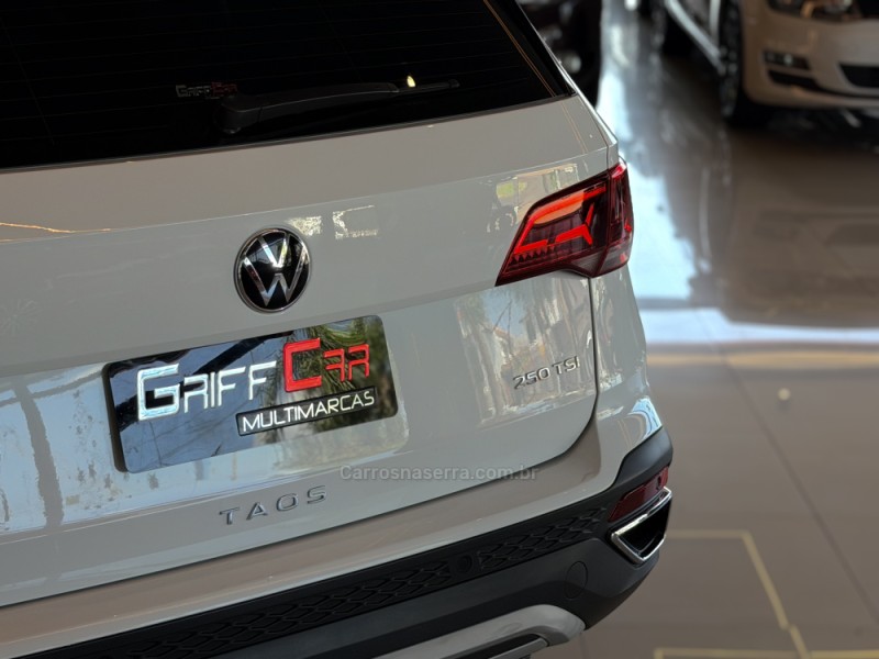 TAOS 1.4 16V HIGHLINE TSI FLEX 4P AUTOMÁTICO - 2022 - DOIS IRMãOS