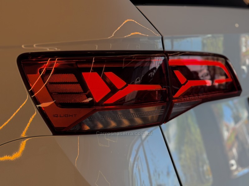 TAOS 1.4 16V HIGHLINE TSI FLEX 4P AUTOMÁTICO - 2022 - DOIS IRMãOS