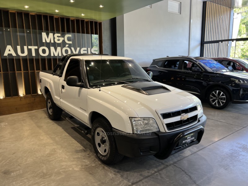 S10 2.4 MPFI ADVANTAGE 4X2 CS 8V FLEX 2P MANUAL - 2009 - CAXIAS DO SUL