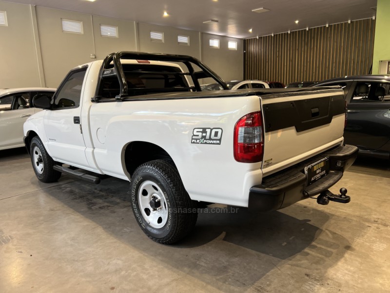 S10 2.4 MPFI ADVANTAGE 4X2 CS 8V FLEX 2P MANUAL - 2009 - CAXIAS DO SUL