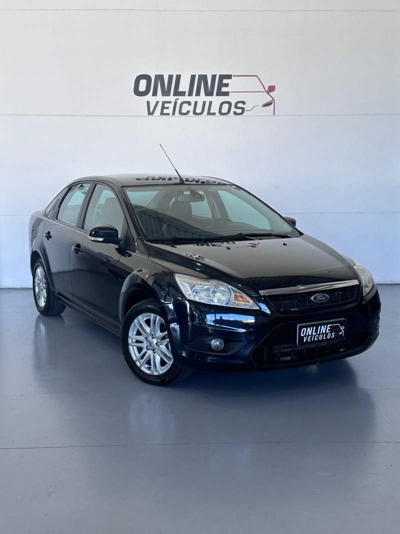 FOCUS 2.0 GLX SEDAN 16V FLEX 4P AUTOMÁTICO - 2013 - FARROUPILHA