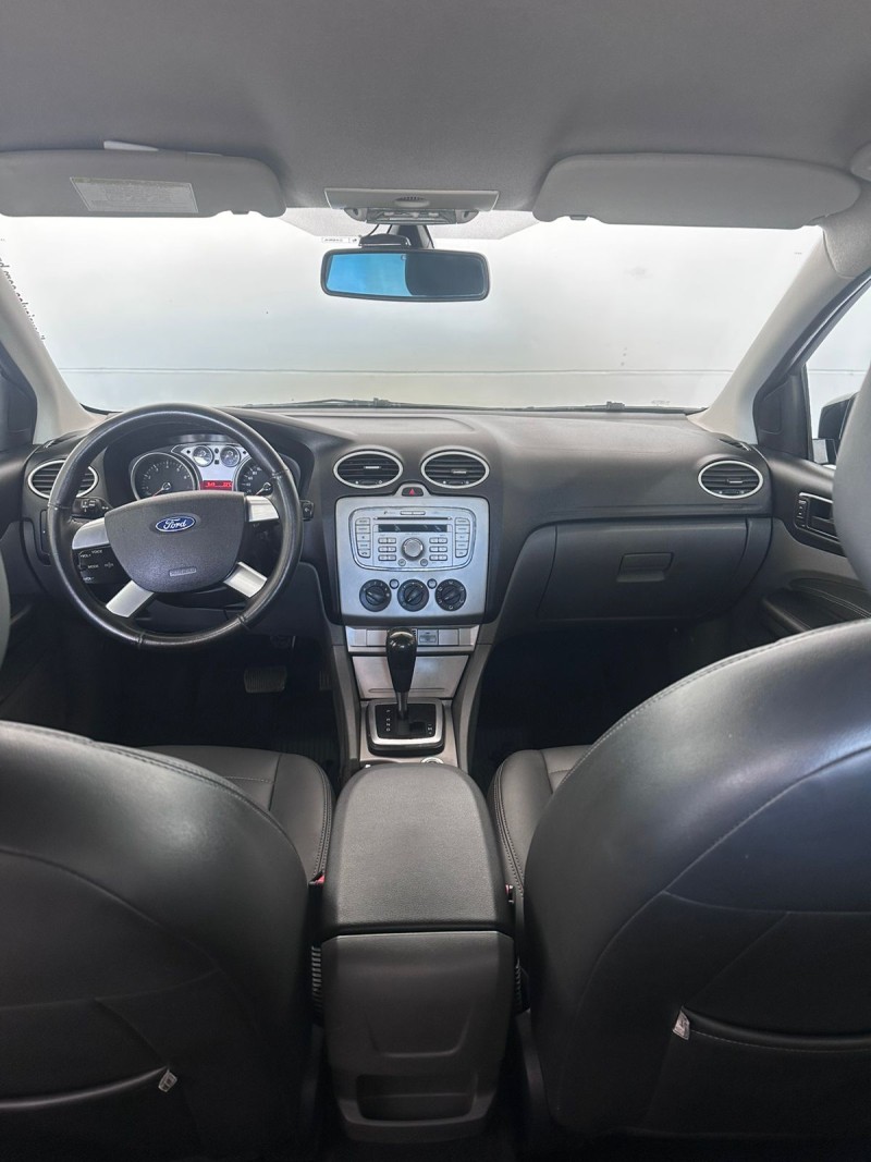 FOCUS 2.0 GLX SEDAN 16V FLEX 4P AUTOMÁTICO - 2013 - FARROUPILHA