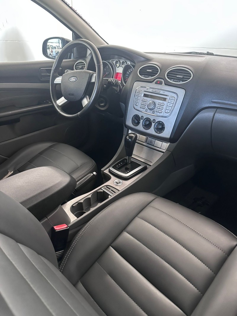 FOCUS 2.0 GLX SEDAN 16V FLEX 4P AUTOMÁTICO - 2013 - FARROUPILHA