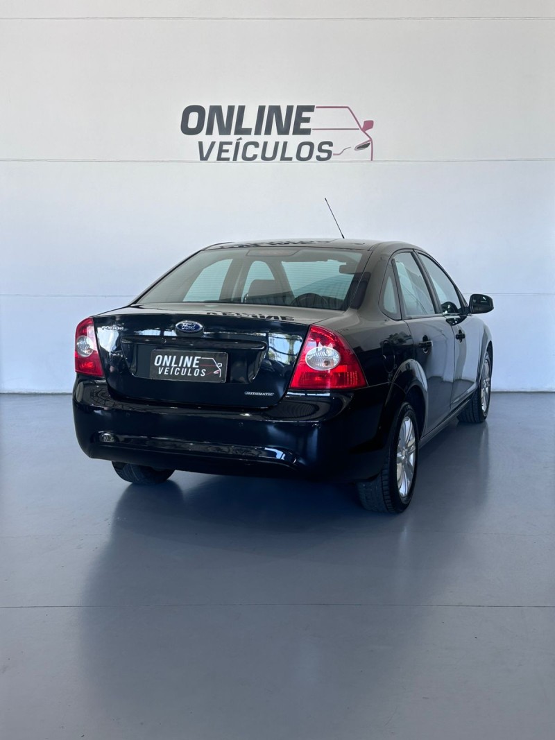 FOCUS 2.0 GLX SEDAN 16V FLEX 4P AUTOMÁTICO - 2013 - FARROUPILHA