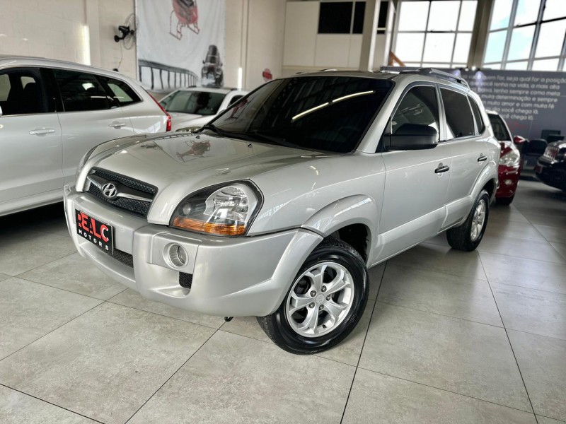 tucson 2.0 mpfi gl 16v 142cv 2wd gasolina 4p manual 2012 caxias do sul