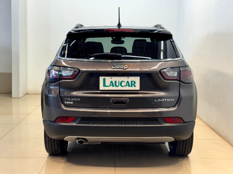 COMPASS 2.0 16V FLEX LIMITED AUTOMÁTICO - 2023 - CASCA