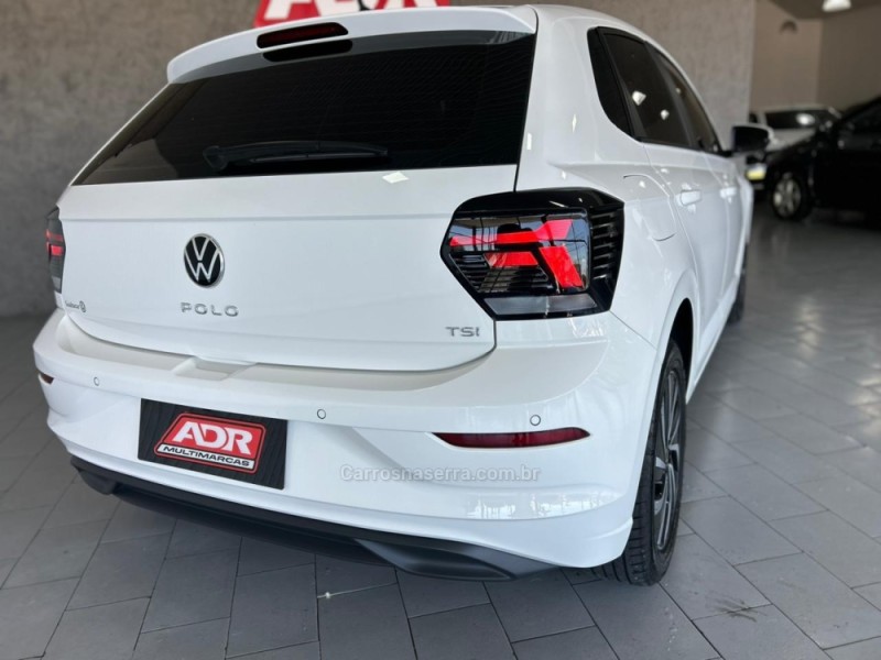 POLO 1.0 170 TSI 12V HIGHLINE FLEX 4P AUTOMÁTICO - 2025 - CAXIAS DO SUL