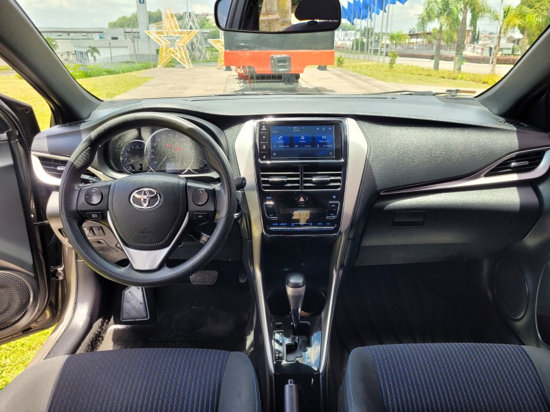 YARIS 1.3 16V FLEX XL PLUS TECH MULTIDRIVE17 - 2020 - CARLOS BARBOSA