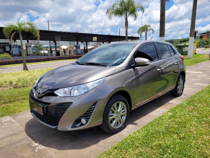 YARIS 1.3 16V FLEX XL PLUS TECH MULTIDRIVE17 - 2020 - CARLOS BARBOSA