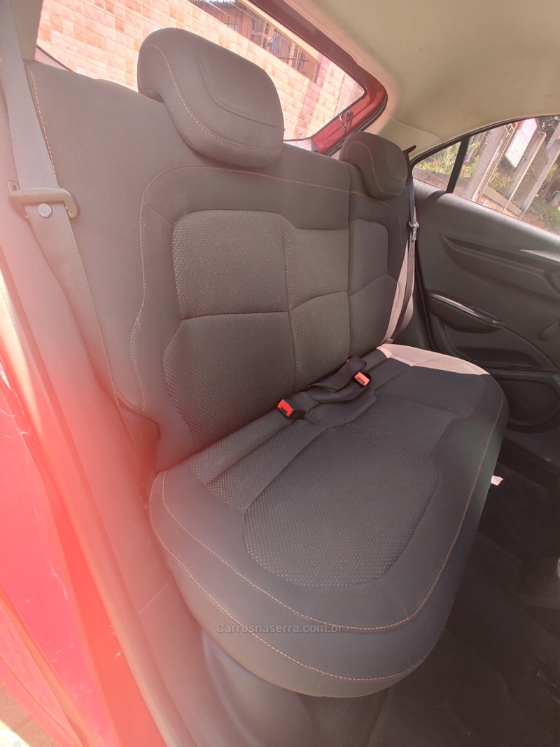 ONIX 1.4 MPFI LT 8V FLEX 4P MANUAL - 2015 - CANELA