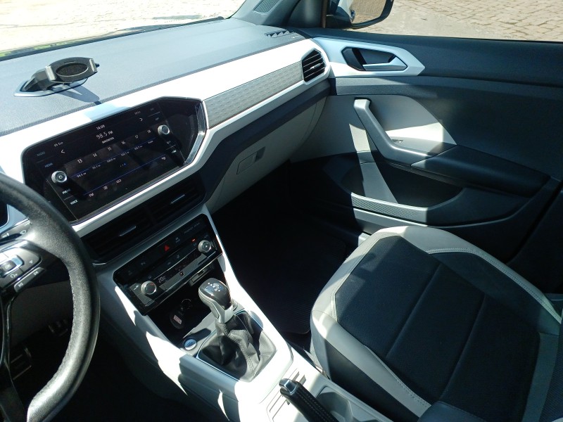 T-CROSS 1.4 HIGHLINE TSI 16V FLEX 4P AUTOMÁTICO - 2020 - FLORES DA CUNHA