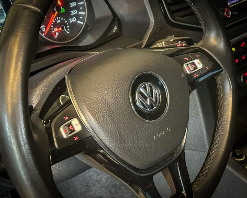 AMAROK 3.0 V6 TDI HIGHLINE CD DIESEL 4MOTION AUTOMÁTICO - 2019 - GARIBALDI
